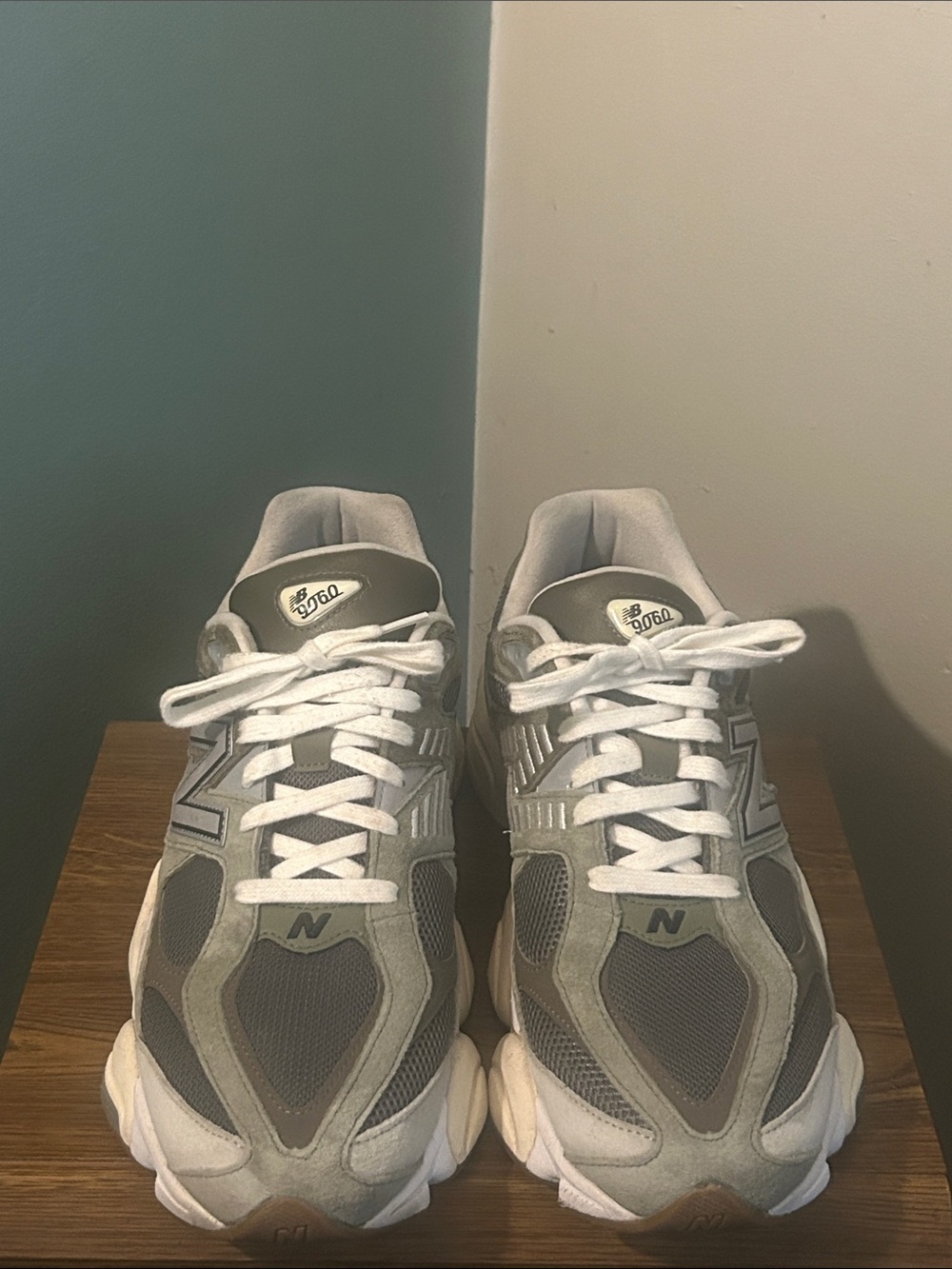 New Balance 9060